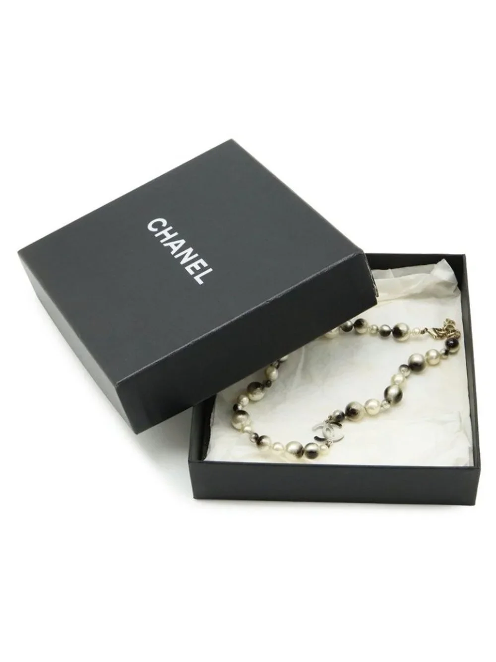 Chanel CC Logo Faux Pearl Necklace Pendant Ivory Black - Picture 7 of 7